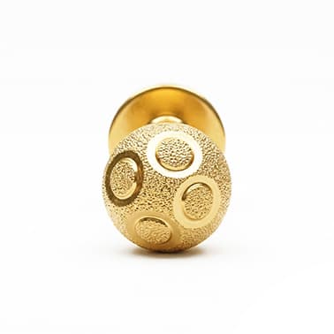 Lumi Dot Nose Pin